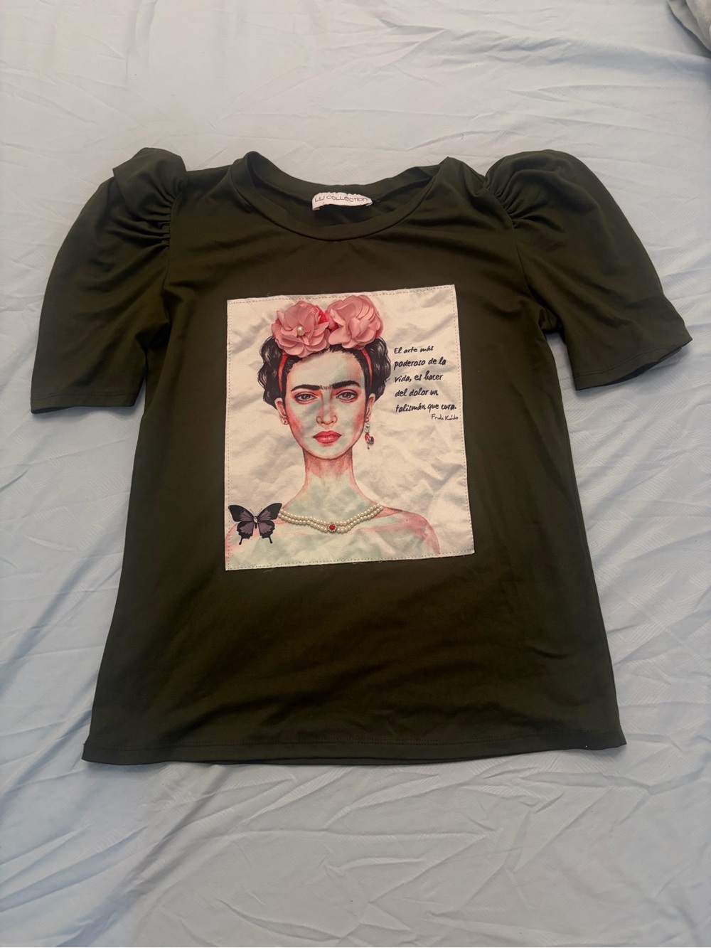 Olive Puff-Sleeve Graphic Tee with Frida Portrait